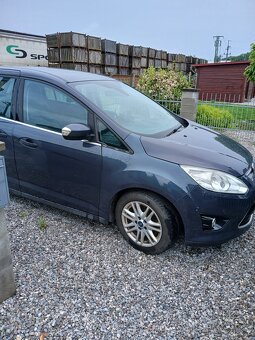 Ford grand C-max 2015 7 míst - 6