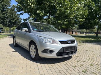 Ford Focus 1.6 77 kW Ambiente - benzín - 3-dveřový hatchback - 6