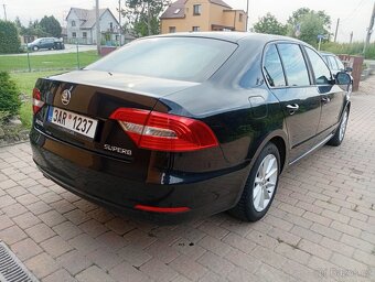 Superb II 1.6 tdi 77 kw.Facelift.RV 8/2013 nová stk - 6