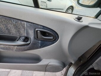 Renault Scenic 1.6i,16V automat 2 ks - 6