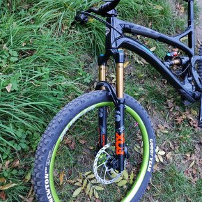 Odpružená vidlice MTB 27,5" FOX 36 Float factory, Kashima co - 6