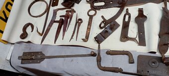 Staré kování  panty.... - 6