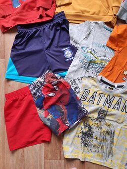 Mikiny a trička 110/116 - 6