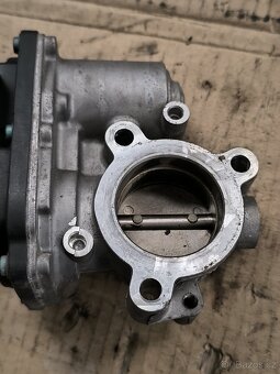 Dacia škrtící klapka 1,0 sce - 6