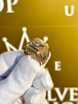 Zlatý prsten 13,03g - 6