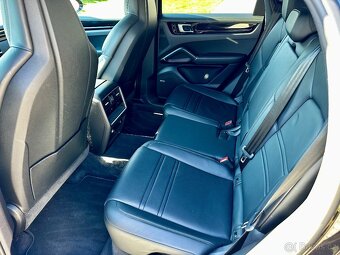 Porsche Cayenne Coupe S - 6