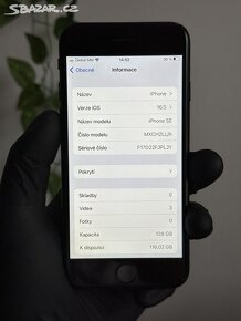 iPhone SE (2020) 128GB - 6