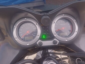 Suzuki DL1000 V-Strom - 6