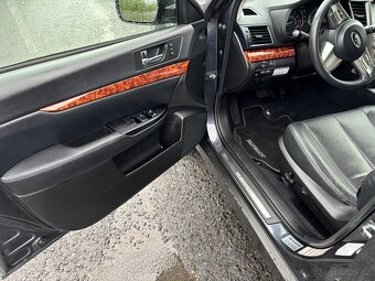 Subaru Outback 3.6R H6 v nejvyšší výbavě - 6