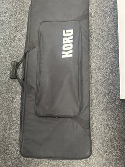 Klávesy korg pa700 - 6