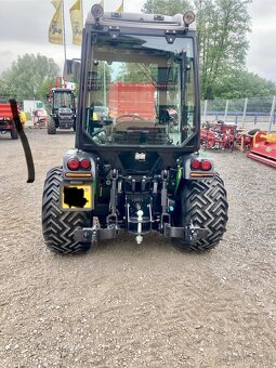 TRAKTOR FERRARI COBRAM 60 RS - OTOČNÉ PRACOVIŠTĚ - 6