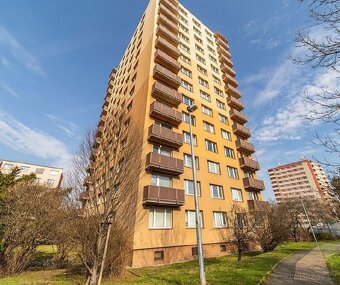 světlý byt 3+1 s balkonem | Narcisová, Praha 10 - 6