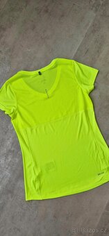 Neónové dámské tričko Nike - 6