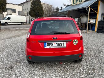Ford Fiesta 1.2 ZAMLUVENÉ - 6