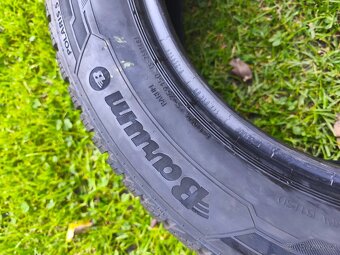 2 zimní pneumatiky Barum Polaris 5 205/55/16  8,5mm 2021 - 6