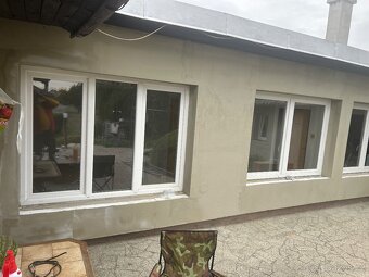 Komplex dvou chat s velkou garáži a pozemkem - 6