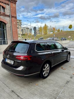 Volkswagen Passat B8 2.0 TDI 110 kW DSG • LED • Kůže • - 6