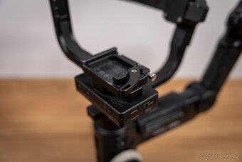 ZHYUN CRANE 3 Lab - stabilizátor - 6