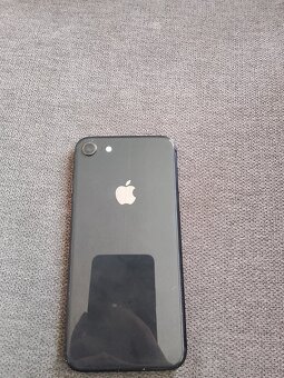 iPhone 8 - 6
