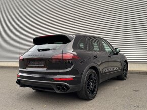 Porsche Cayenne Diesel V8 4.2TDI - 6
