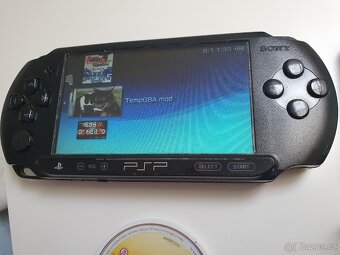 SONY PSP E-1004 CFW 6.61+2GB karta+fifa street 2+hry - 6