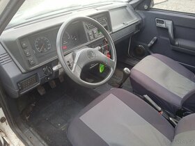 Škoda Favorit r.v. 1993 na náhradní díly - 6
