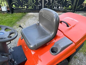 Zahradní traktůrek Husqvarna cth171 akce 48tis - 6