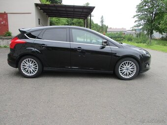 FORD FOCUS III - 1.6 SCTi,TOP STAV, vč. DPH, nové STK - 6