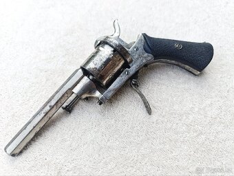 Historický revolver lefacheux 7mm (1870) - 6