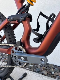 SPECIALIZED STUMPJUMPER - 6