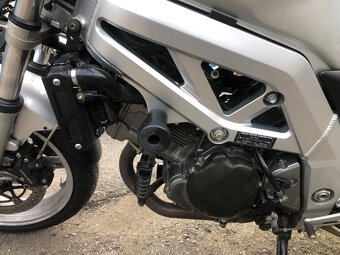 Suzuki Sv1000 - 6