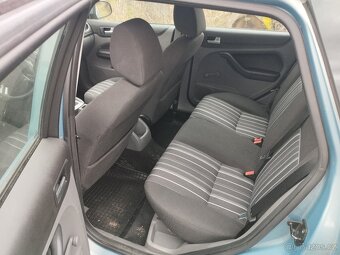 Ford Focus II Combi 1,6 - 6