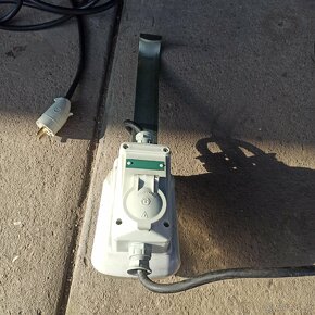 Přenosné lampy do dílny - 6