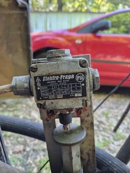 Kovofinis strikaci zarizeni - 6