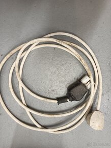 Nabíječka 6V; 12V - 6