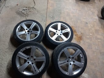 Originál alu Kola MOMO R18 5x120 - 6