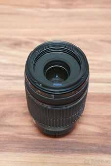 Prodám Pentax K-70 + příslušenství - 6