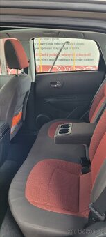 Nissan Qashqai benzín 2.0, najeto 101tkm, první majitel - 6