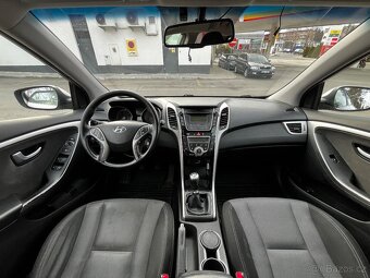 Hyundai i30 1.6CRDi • 81kw • 5/2015 • 1.Majitel • CEBIA - 6