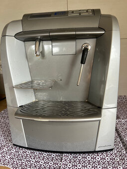 Kávovar Lavazza LB 2200 BLUE cappuccinátor - na kapsle - 6