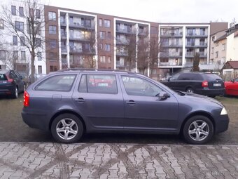 Škoda octavia combi II, benzín 1.6.FSI, rok 2006 - 6