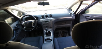 Ford S-Max nafta - prodám použité náhradní díly - 6