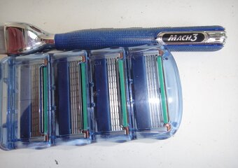 GILLETTE Mach3 - 6