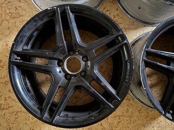 Originální dvourozměrné kola Mercedes Benz AMG R18 - 6