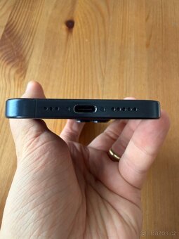Apple iPhone 15pro 256 GB modrý titan - 6