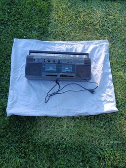 Prodám radiomagnetofon Telefunken PCR 33 TWIN - 6