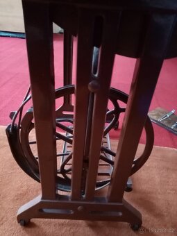 MINERVA (typ 122) – šicí stroj - 6