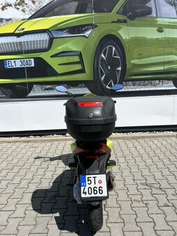 Skútr Aprilia Sportcityone 50 - 6