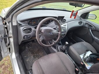 Ford Focus 1.8 TDCi Klima .Model 2004 - 6