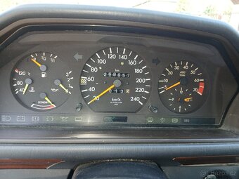 Mercedes w124 combi-2.0 benzín, r.v.1995 - 6